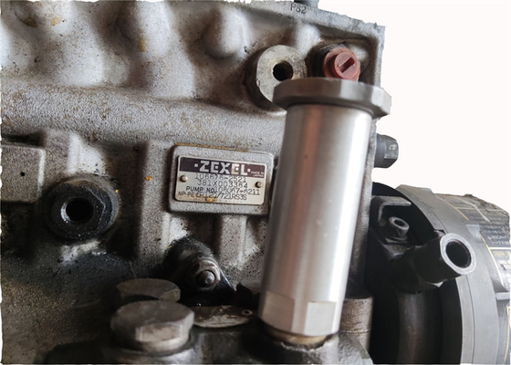 6D24 a utilisé la pompe d'injection de carburant pour SY485 HD1430 - 3 131150 - 2720